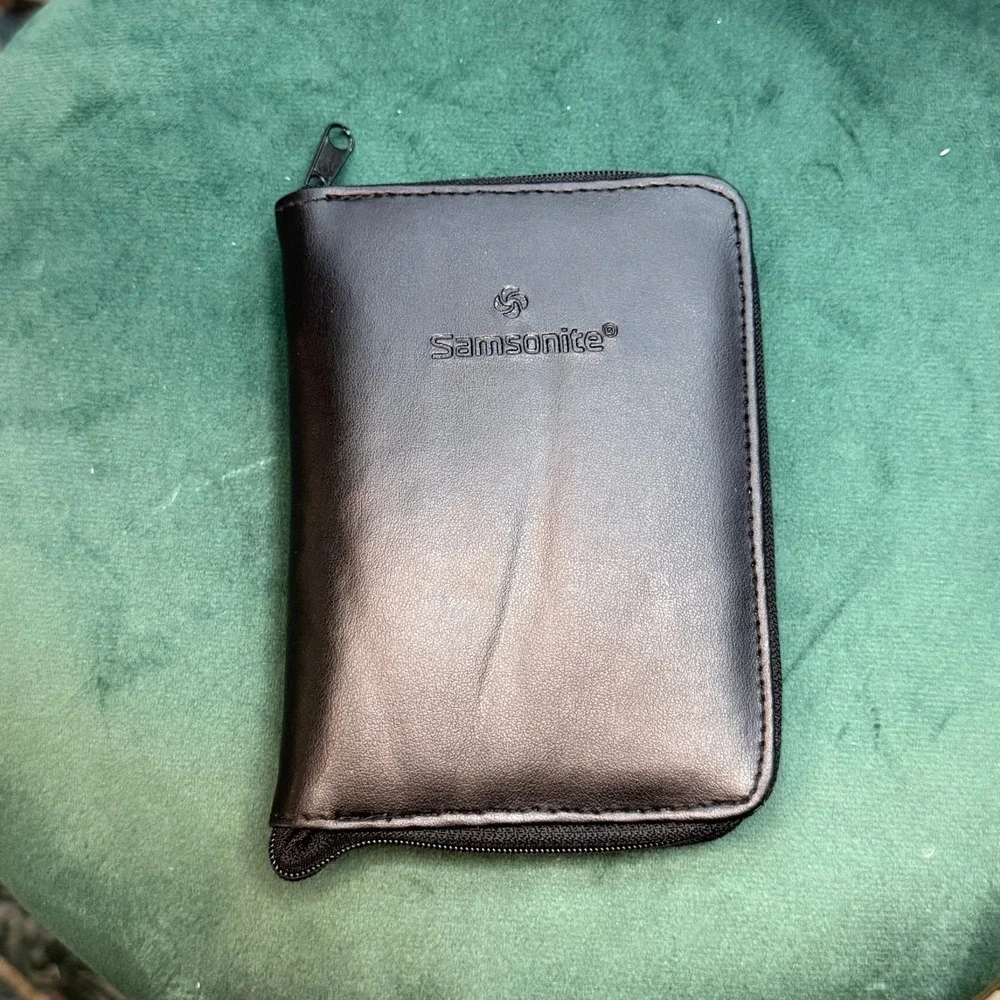 Samsonite Black Zip Around Travel Wallet Passport Organizer Holder
